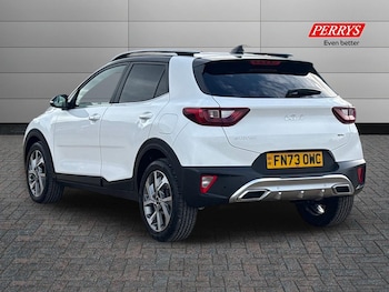 Used Kia Stonic 2023 for sale - 76436770: Photo