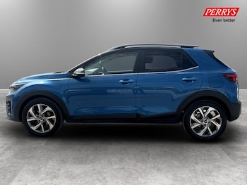 Used Kia Stonic 2023 for sale - 79340332: Photo