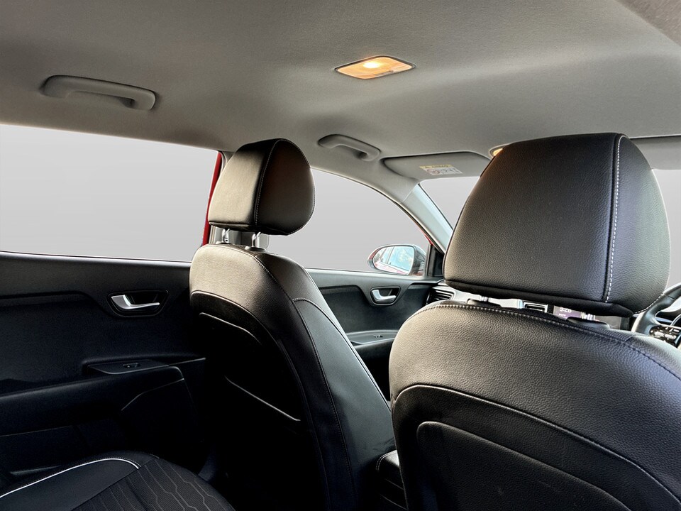 Used Kia Stonic 2023 for sale - 77743698: Photo 38