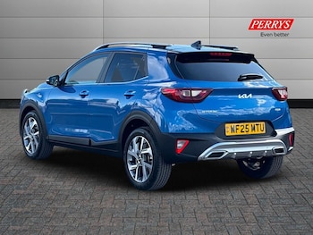Used Kia Stonic 2025 for sale - 76035397: Photo