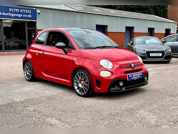 Used Abarth 695 2022 for sale - 79296757: Photo