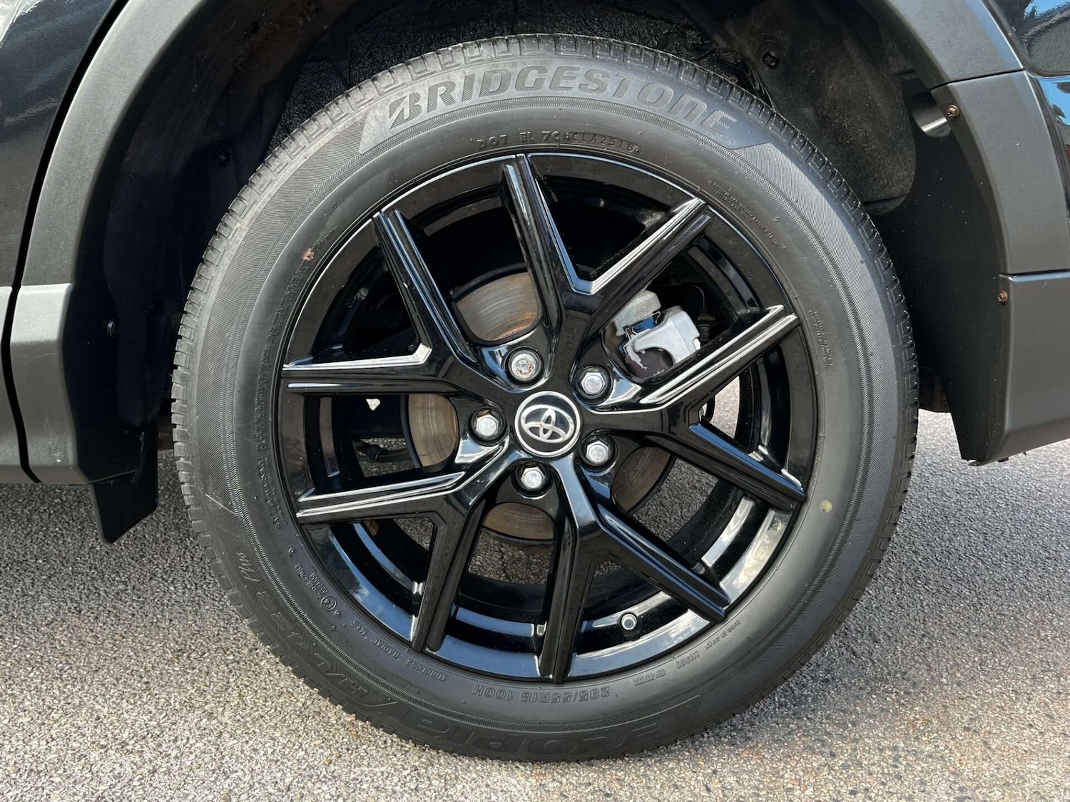 Used Toyota RAV4 2018 for sale - 76905318: Photo 13