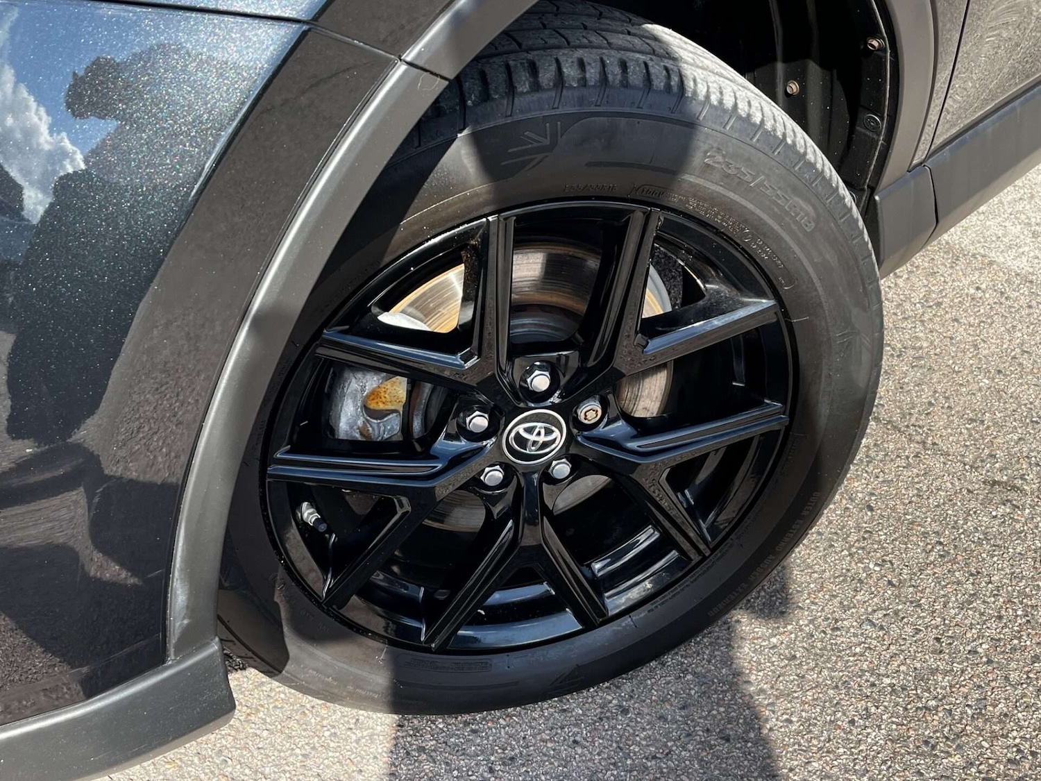 Used Toyota RAV4 2018 for sale - 76905318: Photo 3