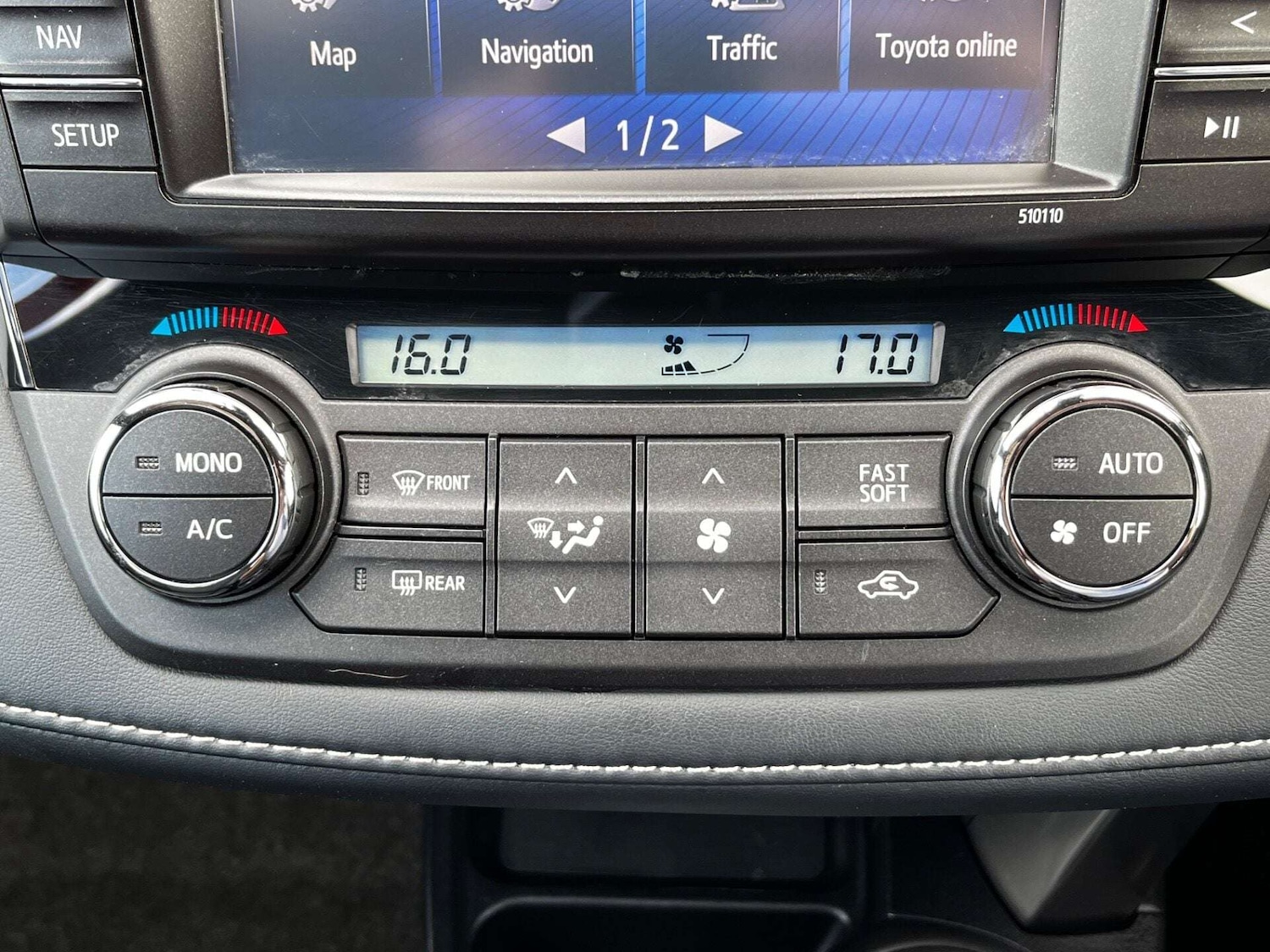Used Toyota RAV4 2018 for sale - 76905318: Photo 44