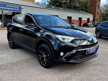 Used Toyota RAV4 2018 for sale - 76905318: Photo