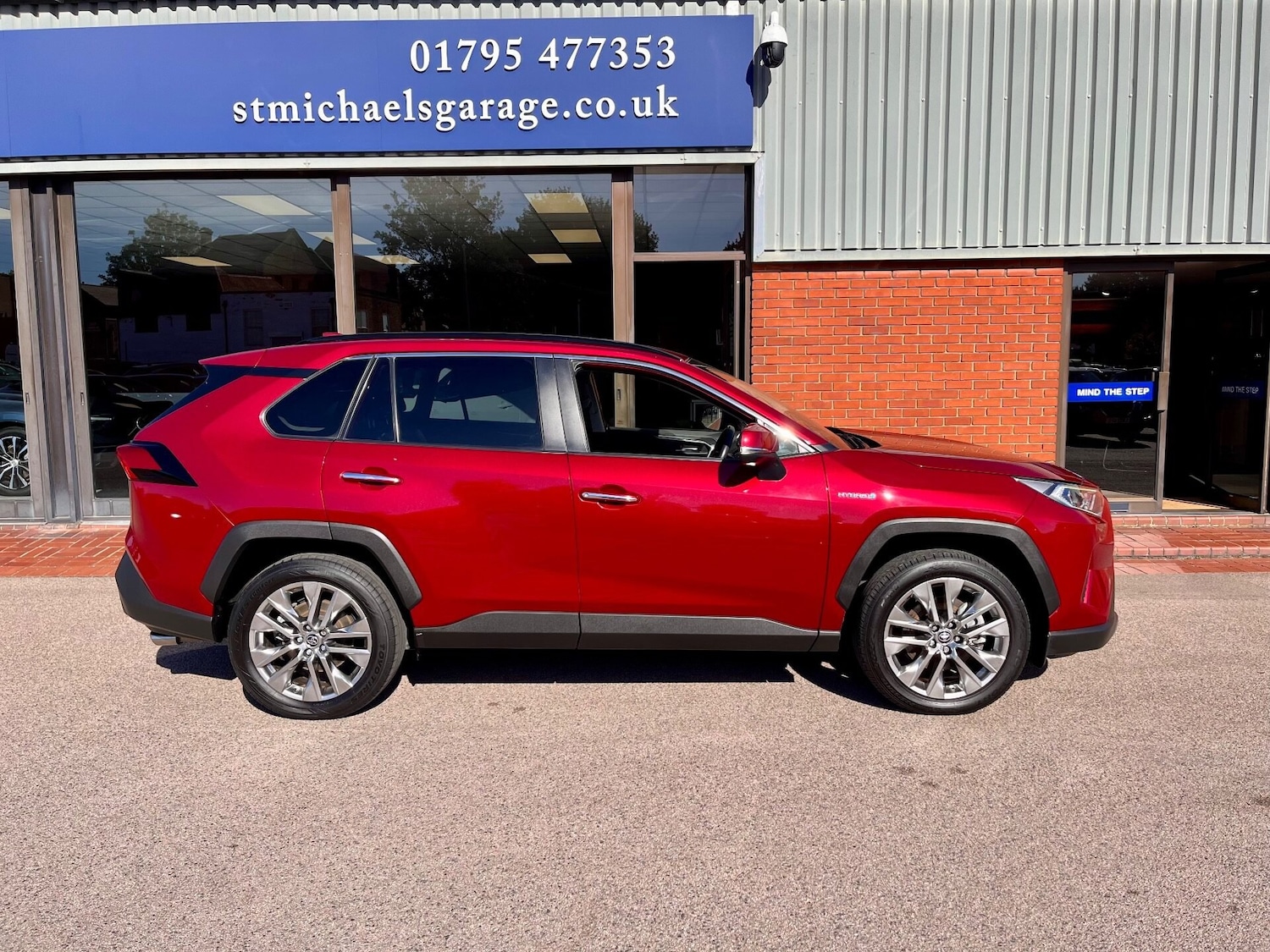 Used Toyota RAV4 2021 for sale - 76185964: Photo 10