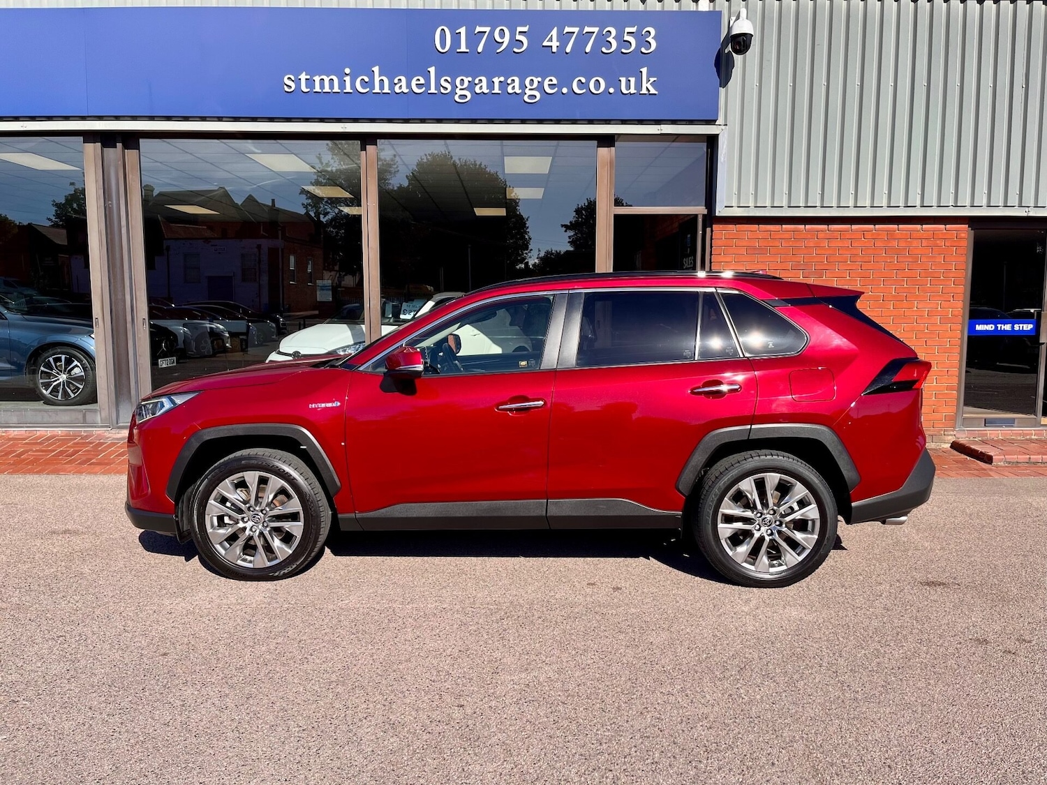 Used Toyota RAV4 2021 for sale - 76185964: Photo 11