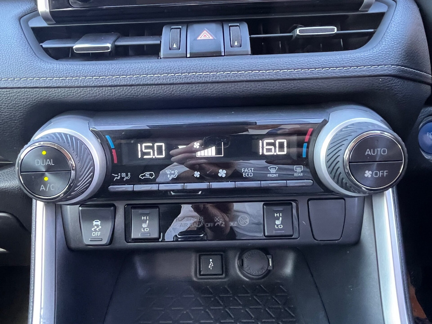 Used Toyota RAV4 2021 for sale - 76185964: Photo 52