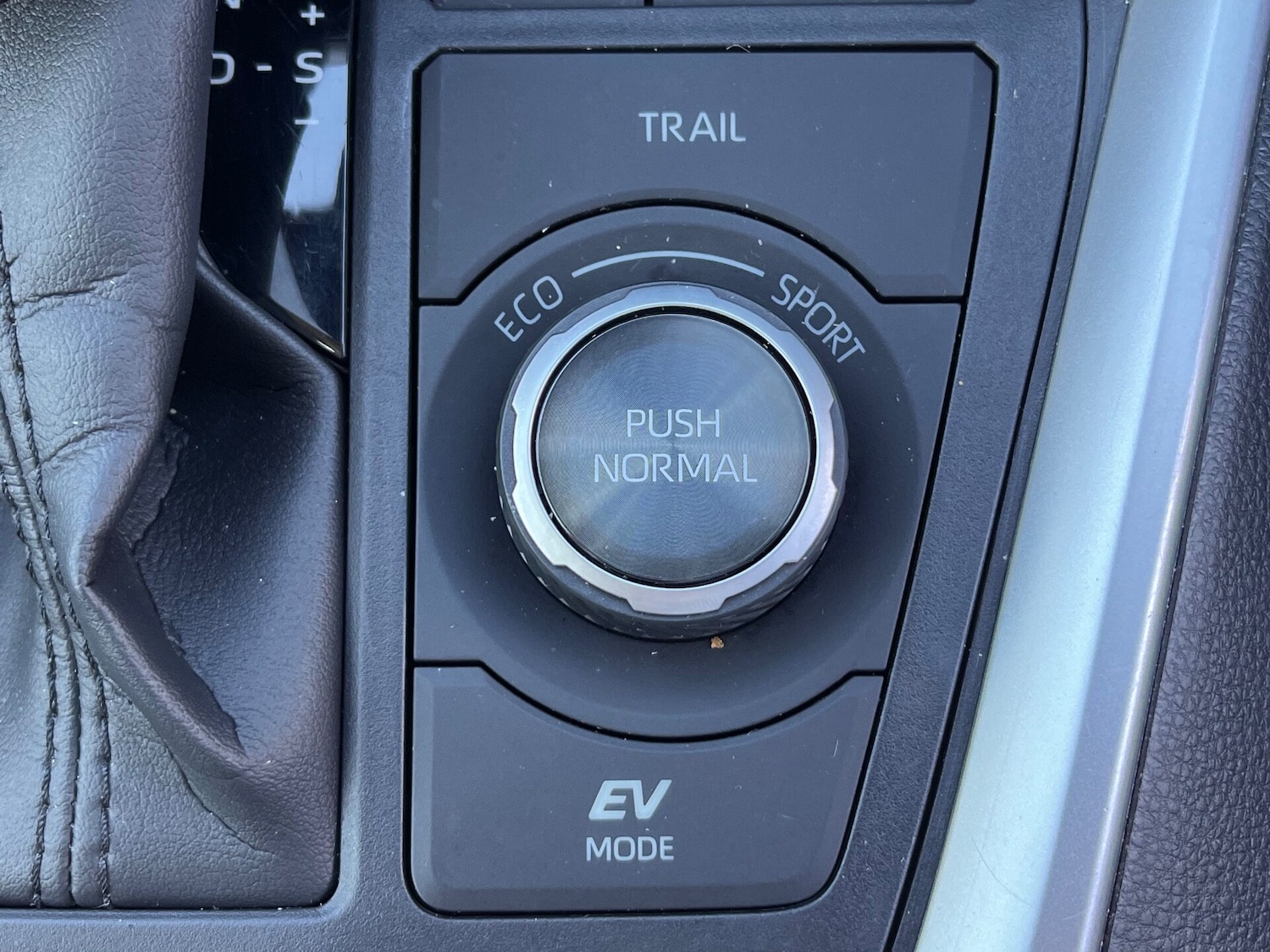 Used Toyota RAV4 2021 for sale - 76185964: Photo 58