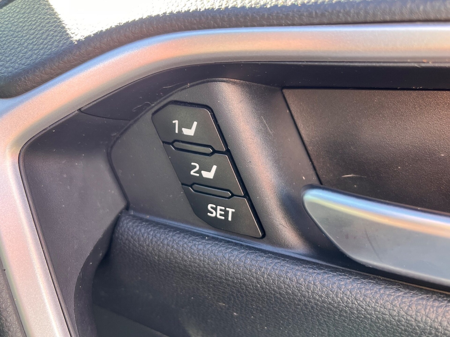 Used Toyota RAV4 2021 for sale - 76185964: Photo 71