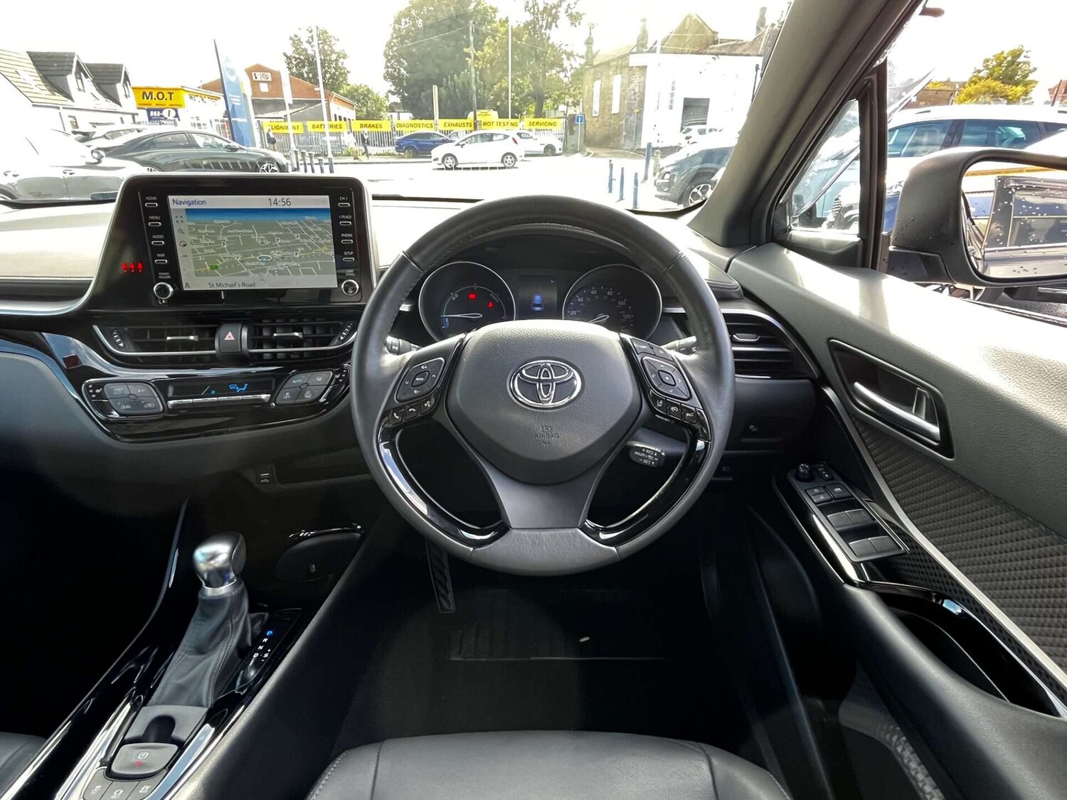 Used Toyota C-HR 2020 for sale - 76905314: Photo 19
