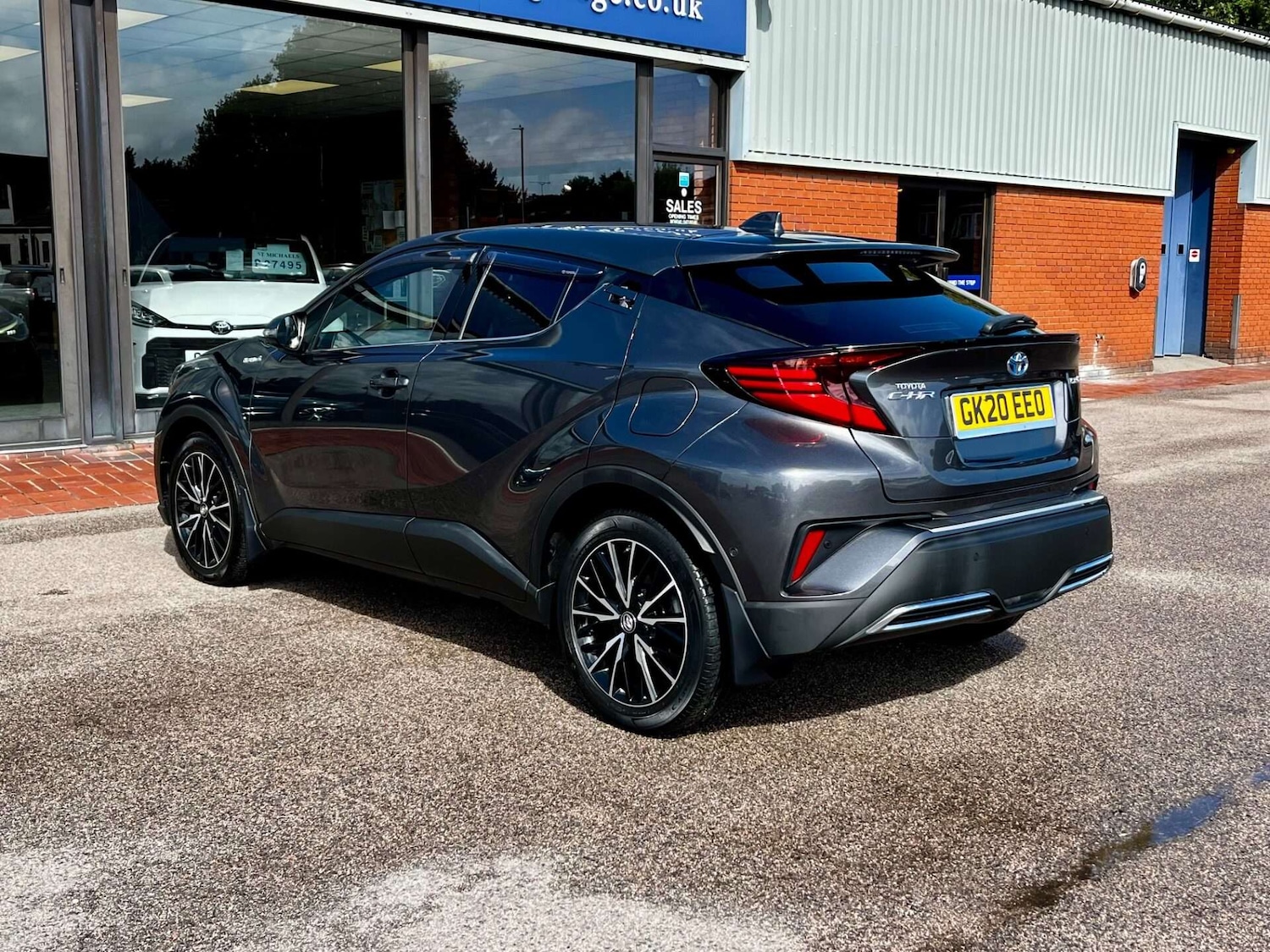 Used Toyota C-HR 2020 for sale - 76905314: Photo 9