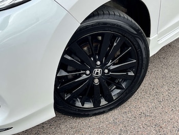 Used Honda Jazz 2019 for sale - 76905328: Photo