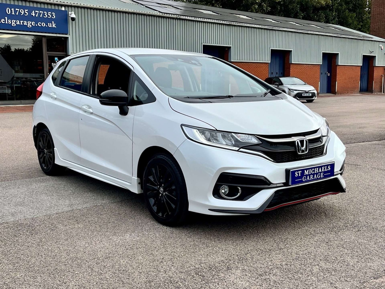 Used Honda Jazz 2019 for sale - 76905328: Photo 4