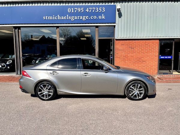 Used Lexus IS 2018 for sale - 74820589: Photo 10