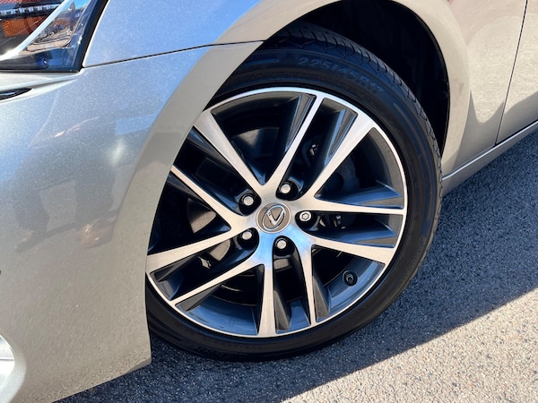 Used Lexus IS 2018 for sale - 74820589: Photo 3