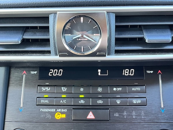 Used Lexus IS 2018 for sale - 74820589: Photo 41