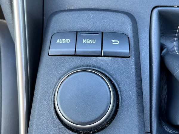 Used Lexus IS 2018 for sale - 74820589: Photo 44