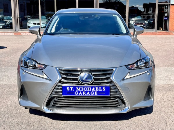 Used Lexus IS 2018 for sale - 74820589: Photo 5