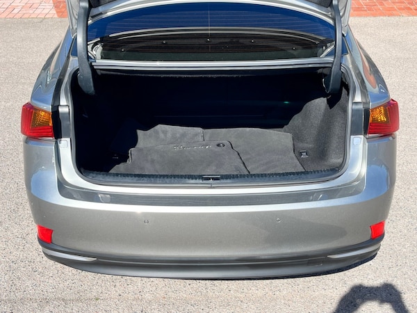 Used Lexus IS 2018 for sale - 74820589: Photo 64