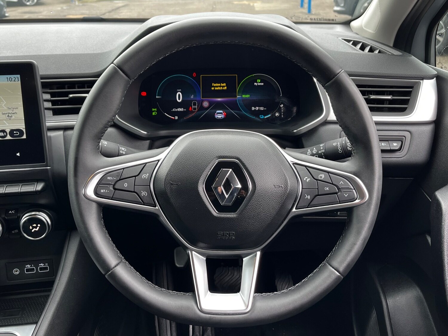 Used Renault Captur 2023 for sale - 75958871: Photo 20