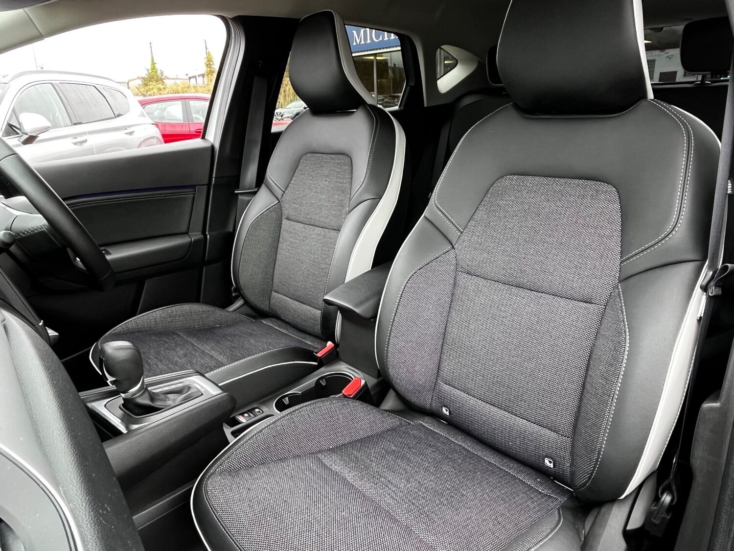 Used Renault Captur 2023 for sale - 75958871: Photo 65