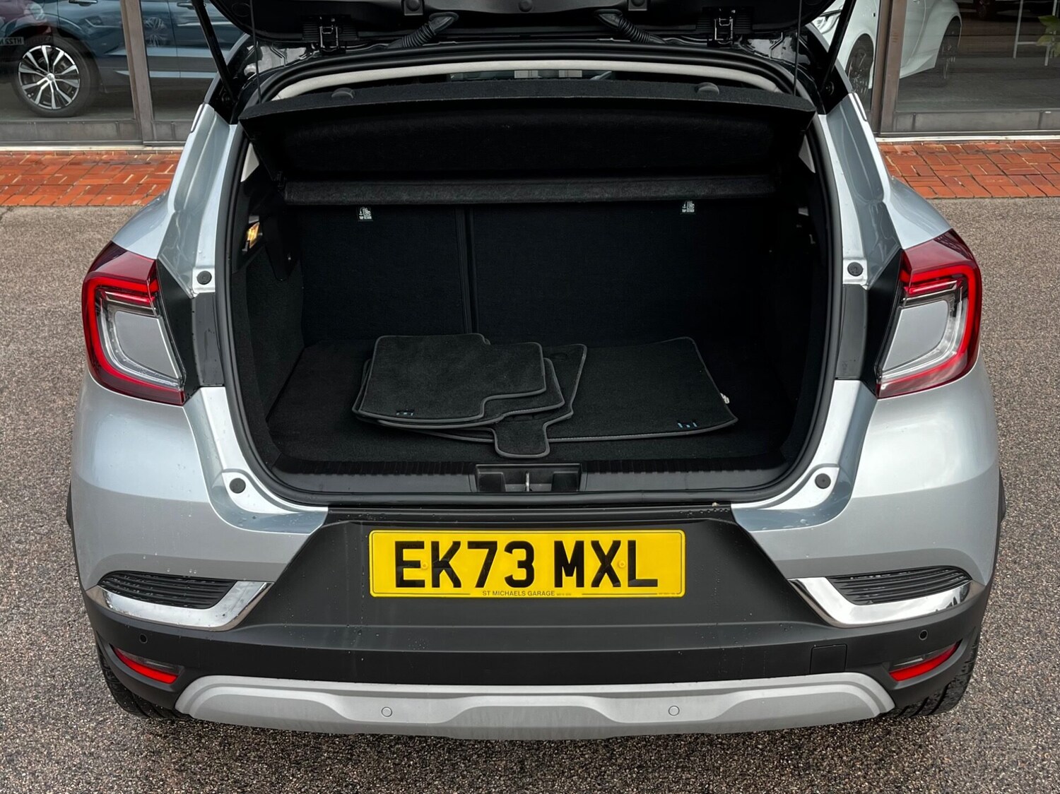 Used Renault Captur 2023 for sale - 75958871: Photo 69