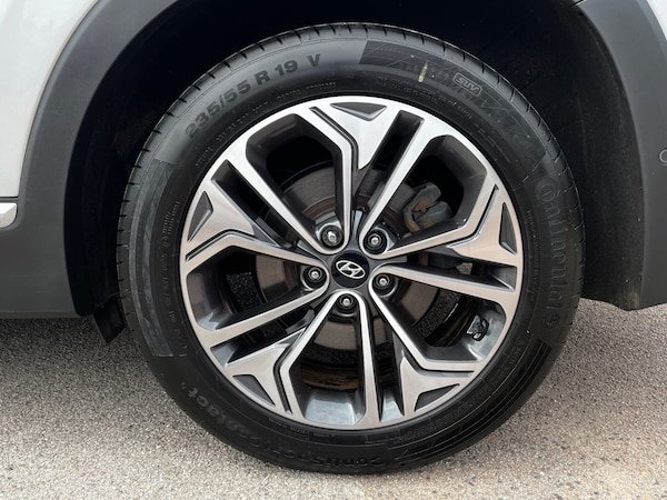 Used Hyundai Santa Fe 2019 for sale - 75425747: Photo 14