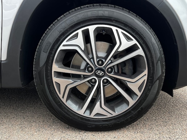 Used Hyundai Santa Fe 2019 for sale - 75425747: Photo 16