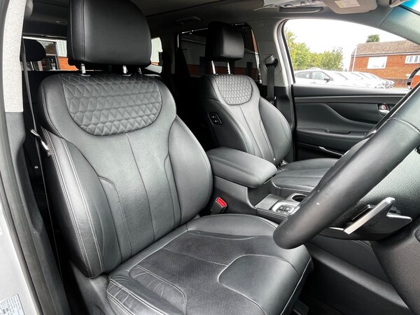 Used Hyundai Santa Fe 2019 for sale - 75425747: Photo 57