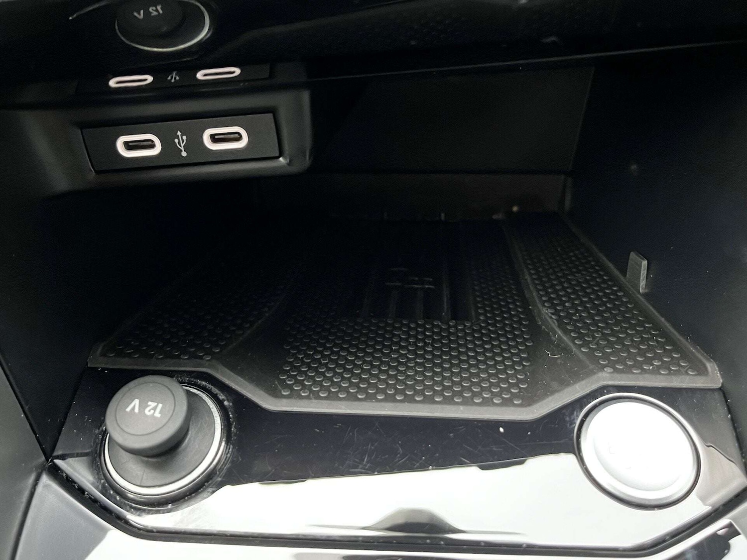 Used Volkswagen T-Roc 2025 for sale - 76905272: Photo 57