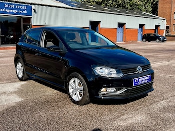 Used Volkswagen Polo 2016 for sale - 75683770: Photo