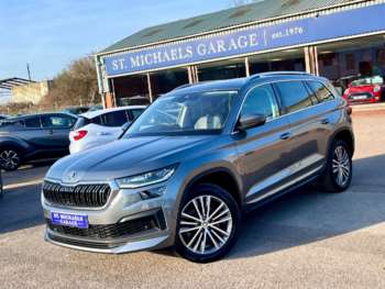 2022 (22) - LAURIN AND KLEMENT TSI DSG 5-Door