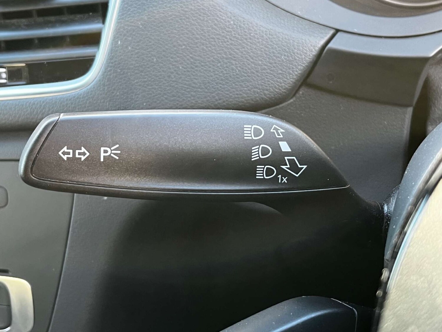 Used Audi Q3 2018 for sale - 77079019: Photo 55