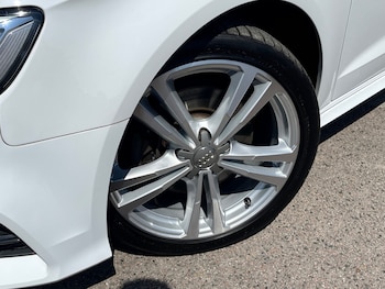 Used Audi A3 2017 for sale - 75425764: Photo