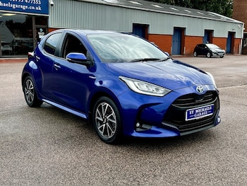 Used Toyota Yaris 2021 for sale - 75737710: Photo