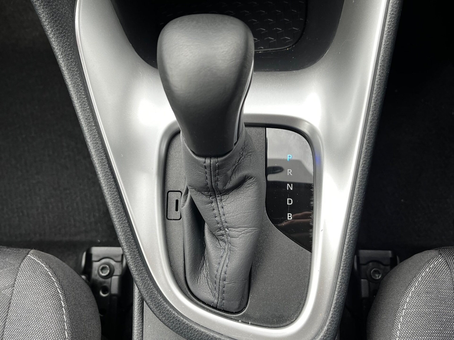 Used Toyota Yaris 2021 for sale - 75737710: Photo 51