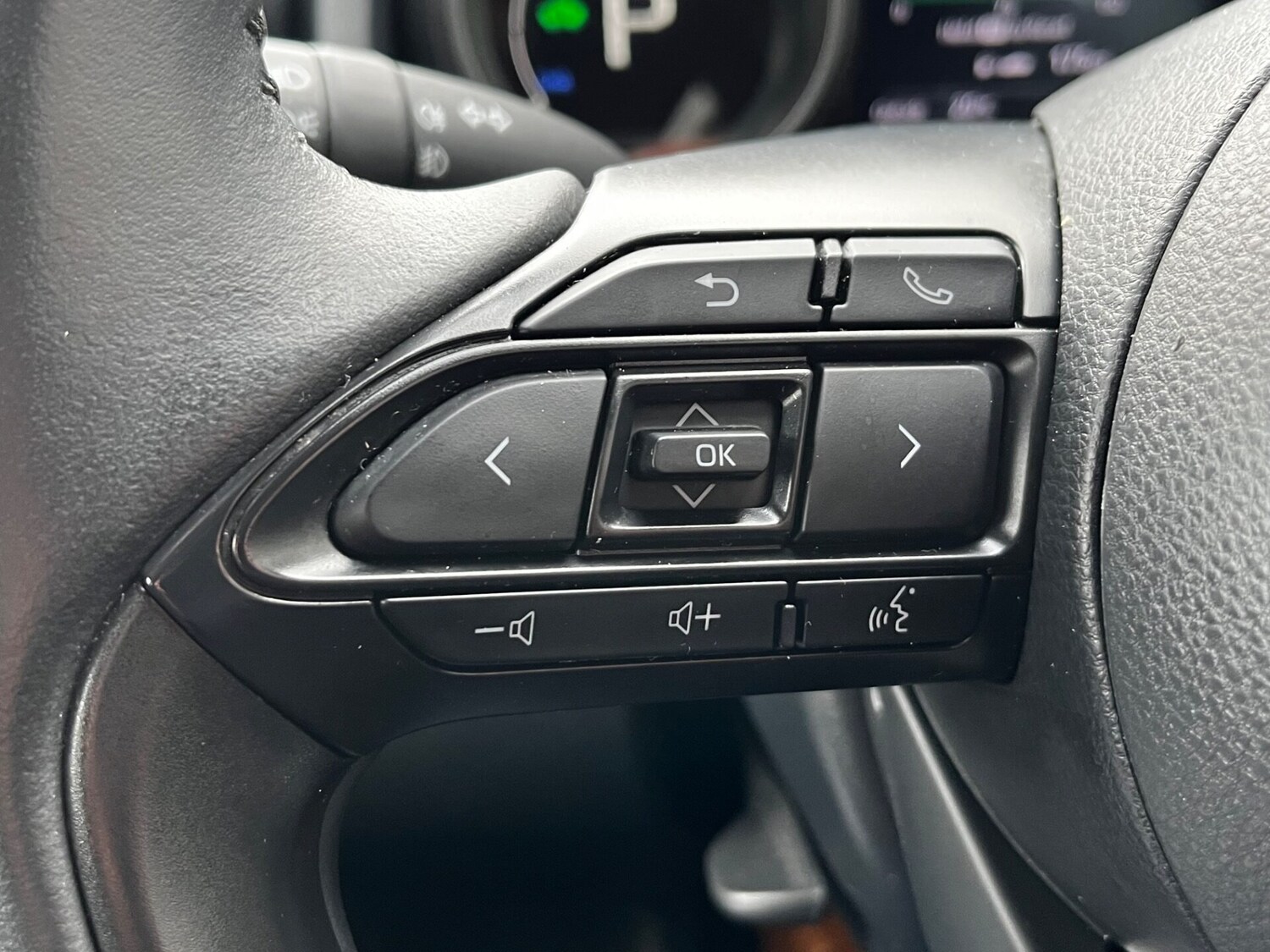 Used Toyota Yaris 2021 for sale - 75737710: Photo 53