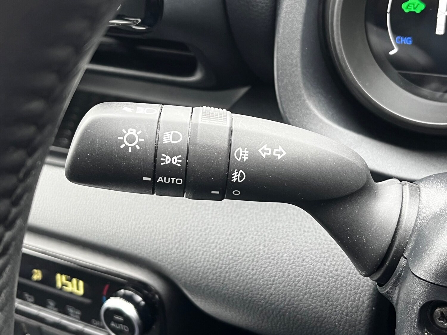 Used Toyota Yaris 2021 for sale - 75737710: Photo 55