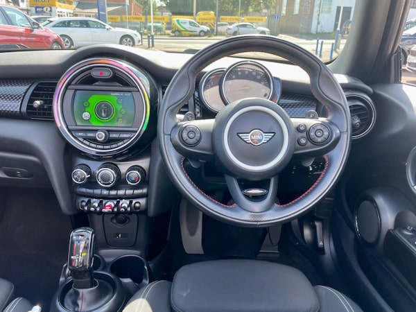 Used MINI Convertible 2018 for sale - 75605071: Photo 18