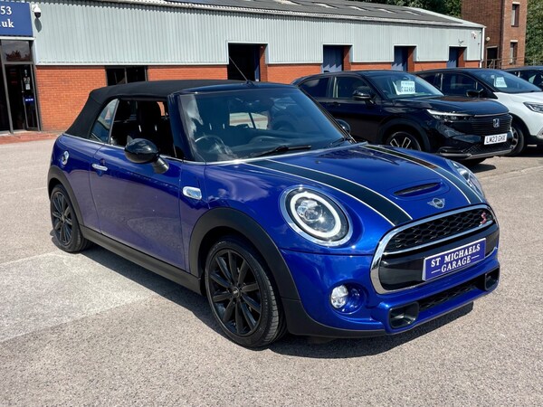 Used MINI Convertible 2018 for sale - 75605071: Photo 54