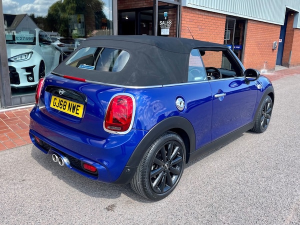 Used MINI Convertible 2018 for sale - 75605071: Photo 57