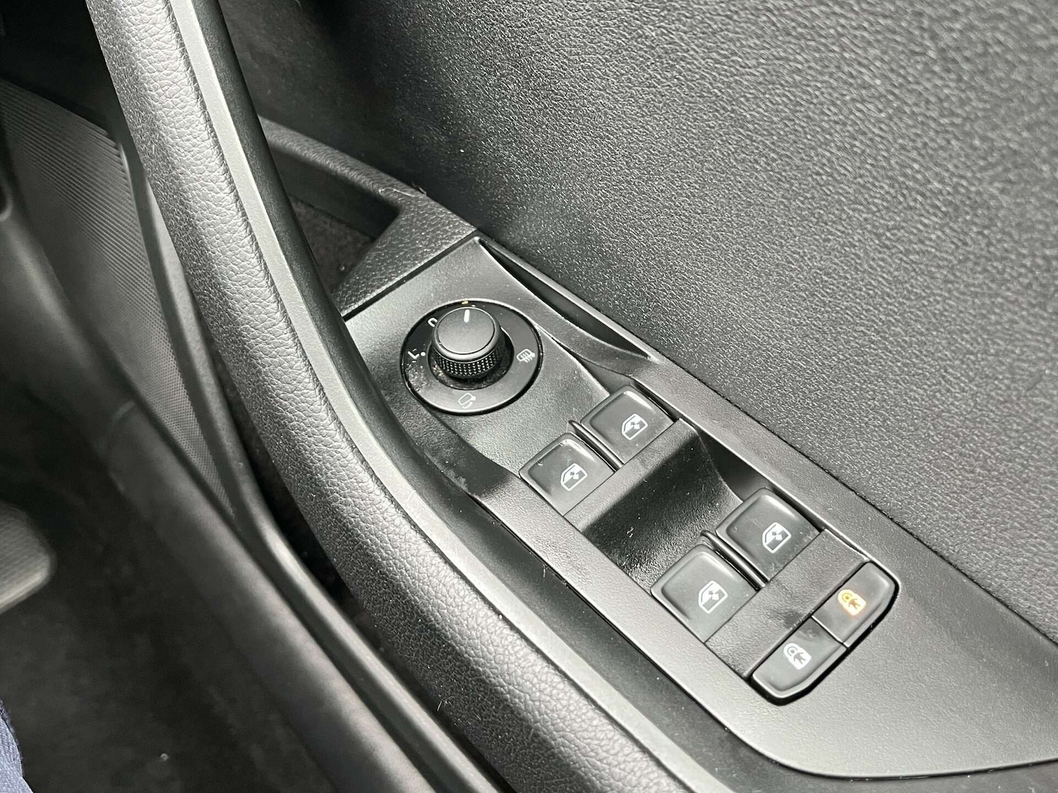 Used Skoda Superb 2022 for sale - 76905338: Photo 77