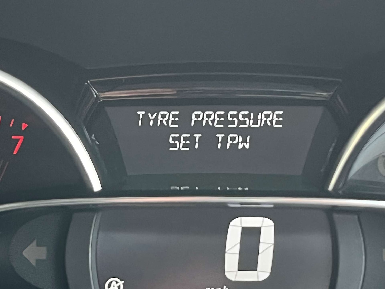 Used Renault Clio 2019 for sale - 76957769: Photo 23