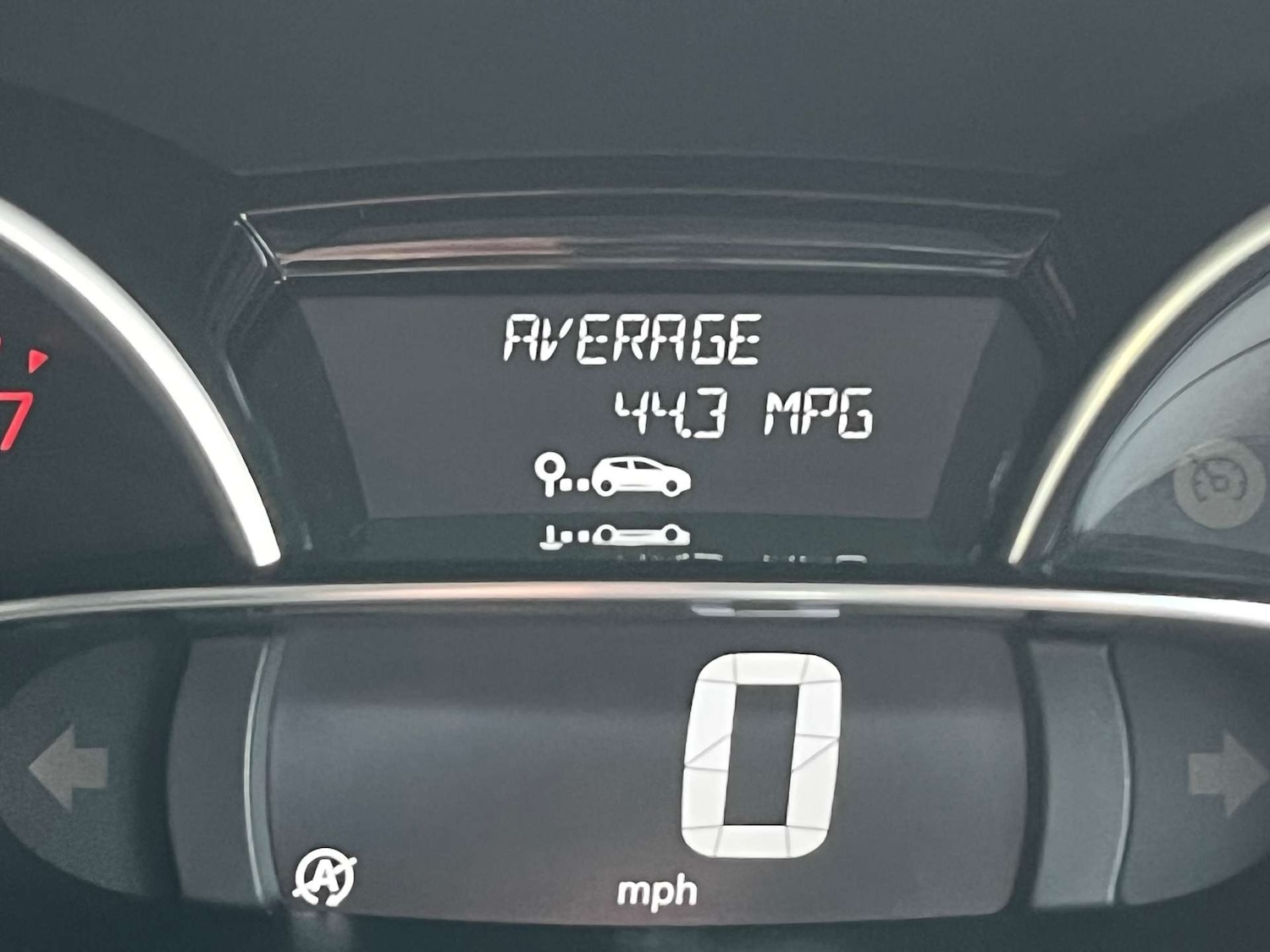 Used Renault Clio 2019 for sale - 76957769: Photo 24