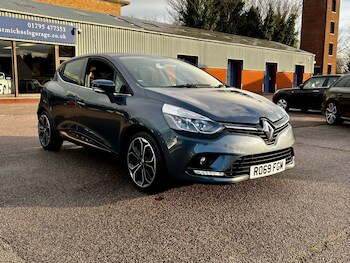 Used Renault Clio 2019 for sale - 76957769: Photo