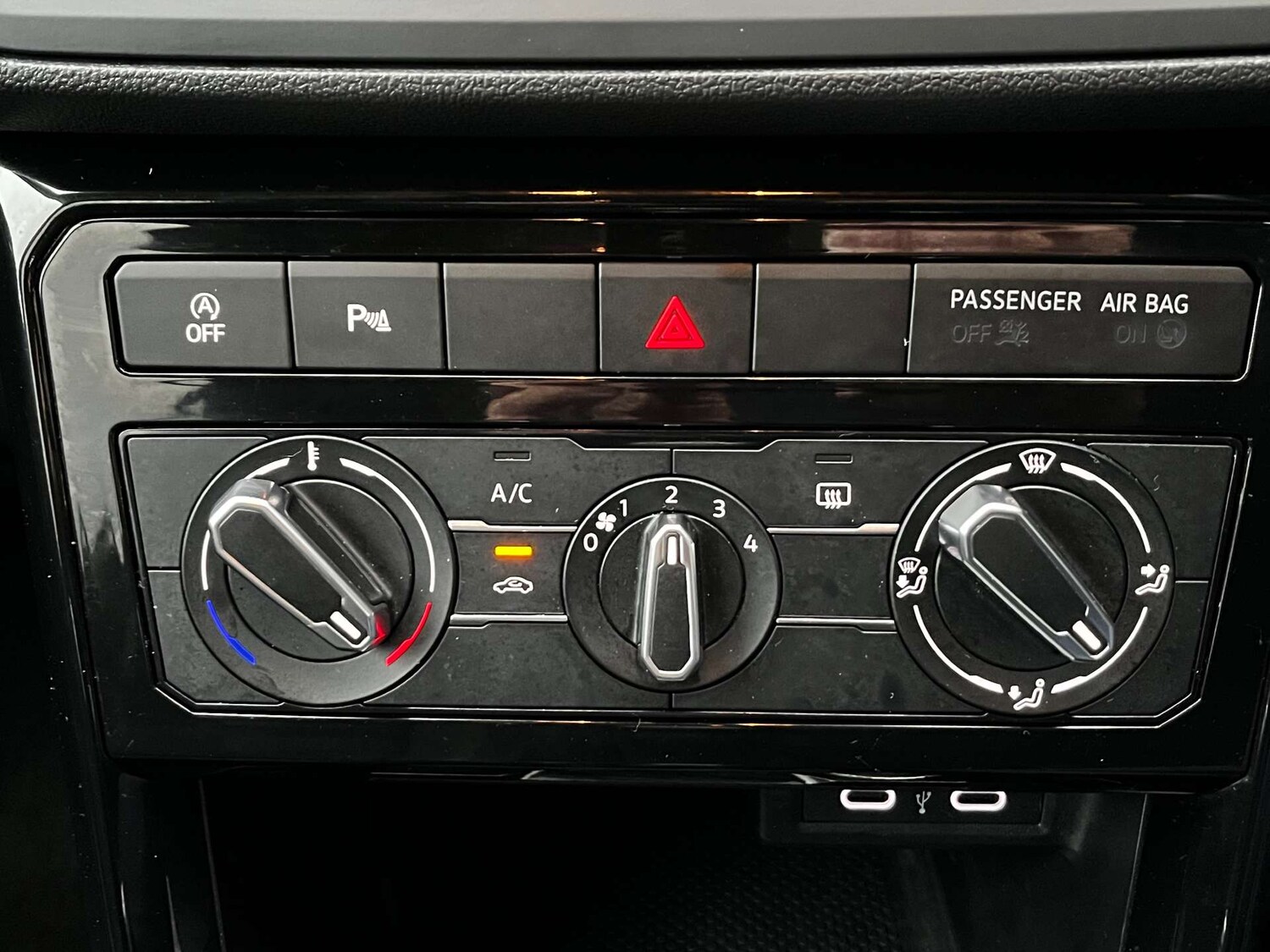 Used Volkswagen T-Cross 2022 for sale - 76980047: Photo 53