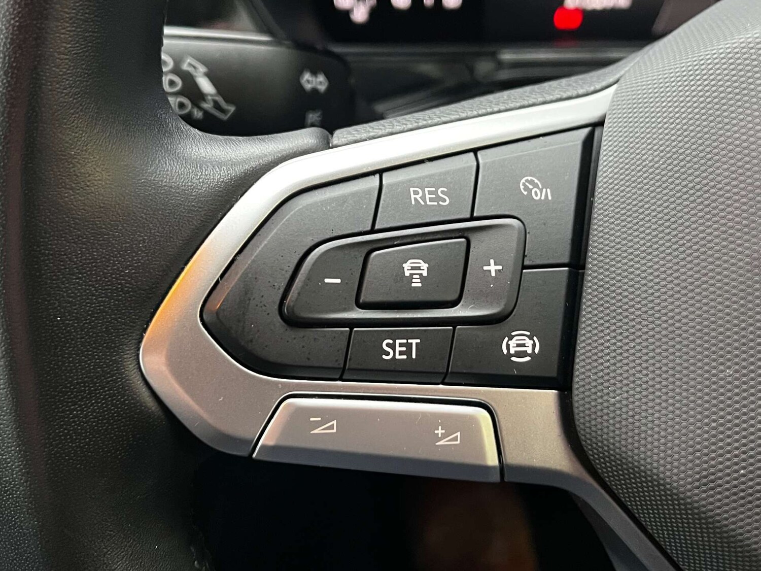 Used Volkswagen T-Cross 2022 for sale - 76980047: Photo 55