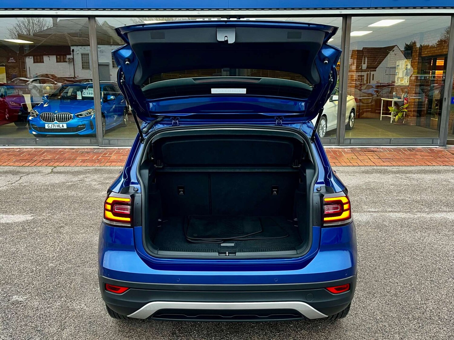 Used Volkswagen T-Cross 2022 for sale - 76980047: Photo 65