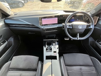 Used Vauxhall Astra 2022 for sale - 77603985: Photo